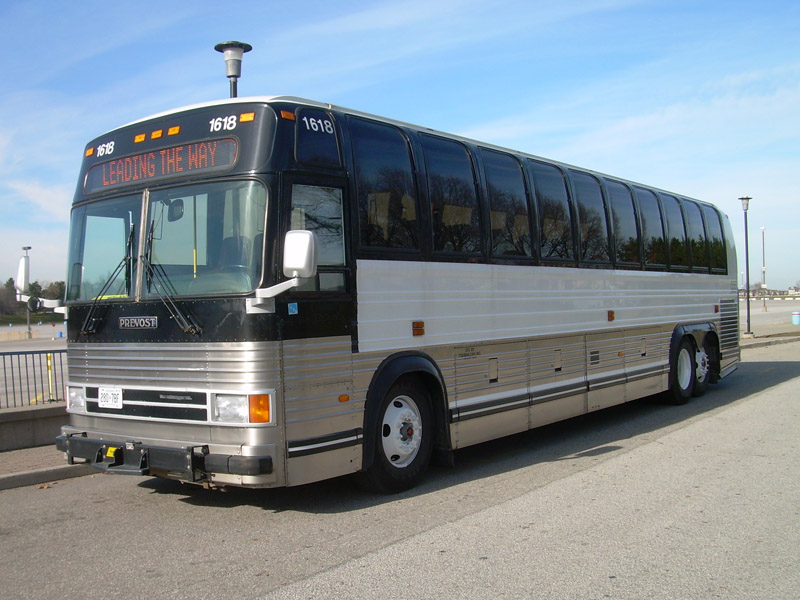 49 Passanger Coach Exterior